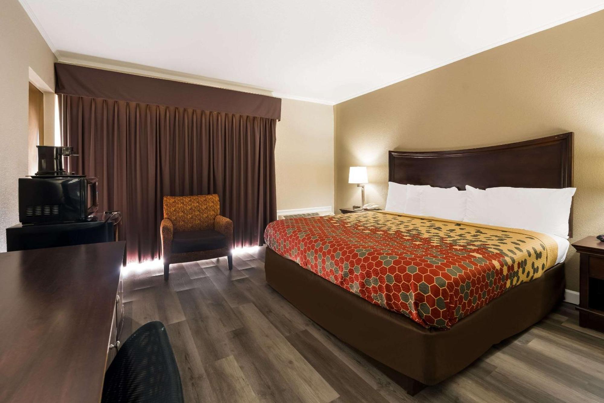 Econo Lodge - Perry National Fair Ground Area Εξωτερικό φωτογραφία