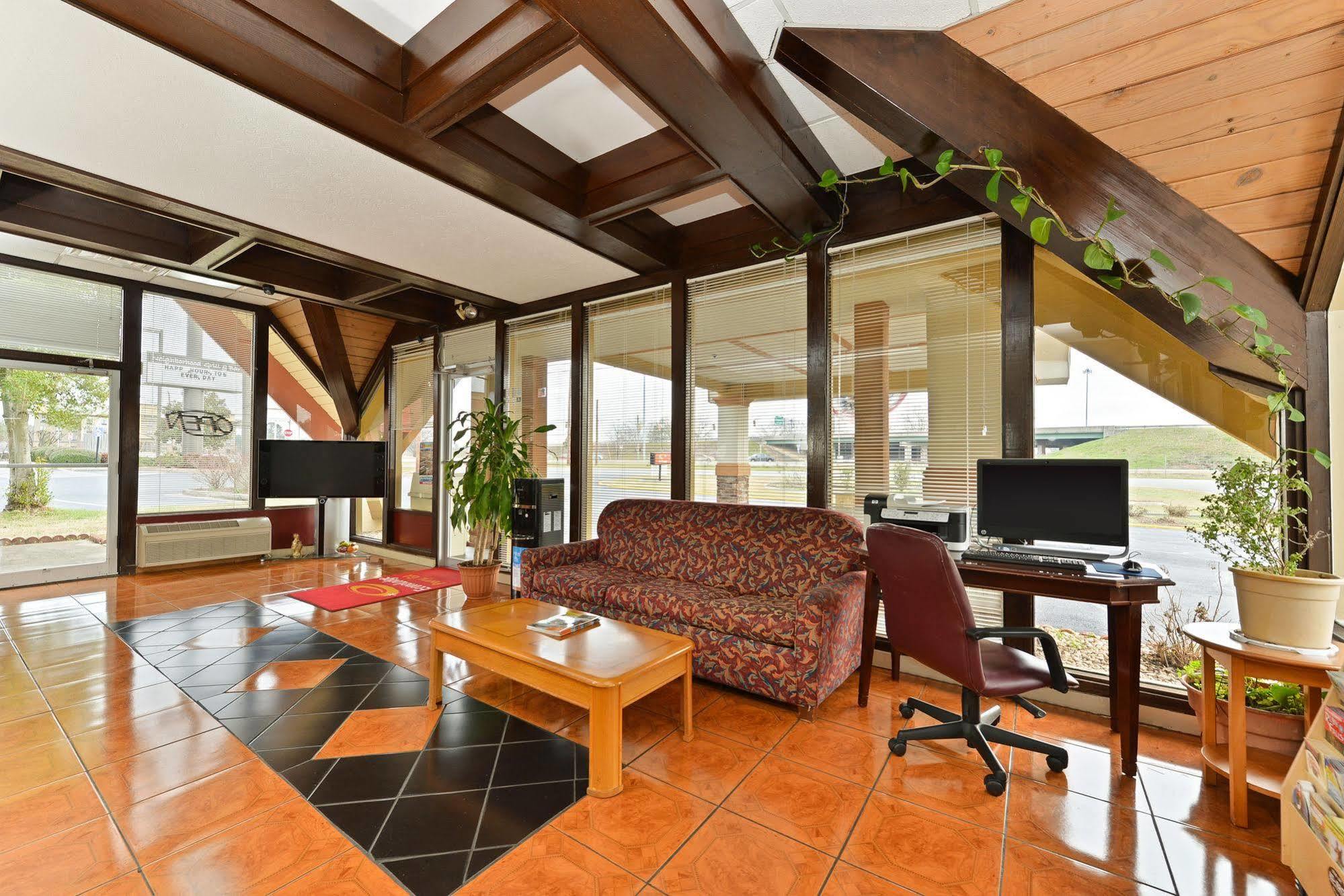 Econo Lodge - Perry National Fair Ground Area Εξωτερικό φωτογραφία